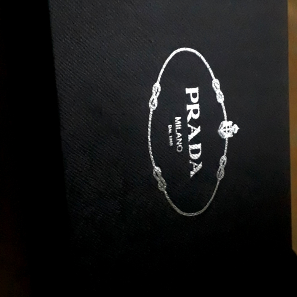 prada milano